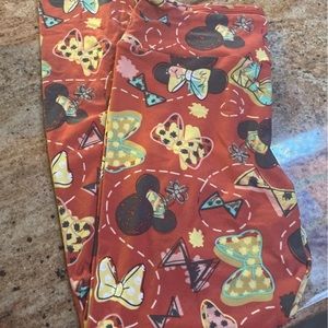 Lularoe Disney leggings